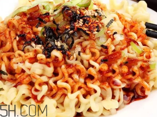 火雞面什么時候上市的 火雞面什么超市有賣的 火雞面什么時候上市的 火雞面什么超市有賣的