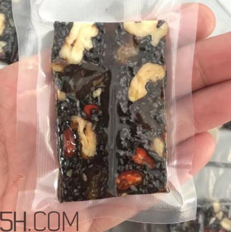 東阿阿膠可以空腹吃嗎？東阿阿膠吃了會(huì)發(fā)胖嗎？