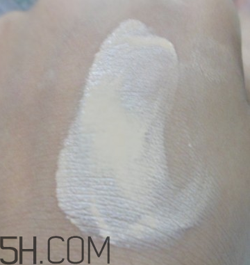 蘭蔻奇跡光采持妝粉底液色號_色號怎么選 蘭蔻奇跡光采持妝粉底液色號_色號怎么選