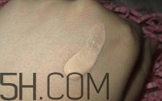 蘭蔻奇跡光采持妝粉底液色號_色號怎么選 蘭蔻奇跡光采持妝粉底液色號_色號怎么選