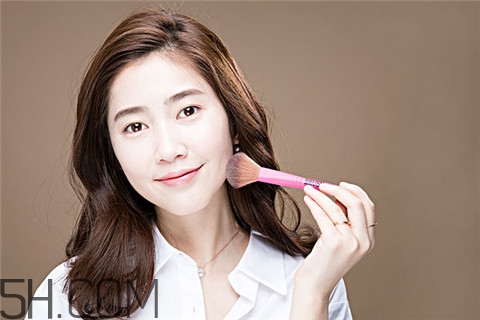 烤瓷牙對做ct有影響嗎？烤瓷牙對腎臟有影響嗎？