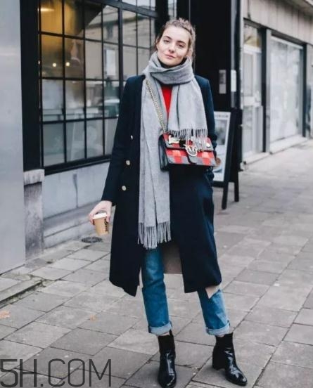 毛呢大衣搭配什么鞋子？毛呢大衣搭配鞋子圖片