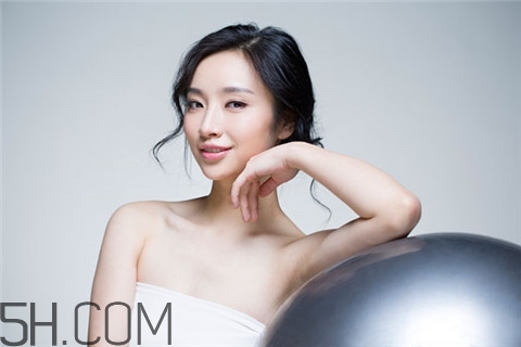 烤瓷牙會(huì)引起口臭嗎？烤瓷牙會(huì)掉嗎？