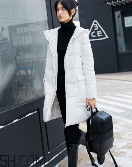 白色羽絨服可以漂白嗎？白色羽絨服可以用84嗎？