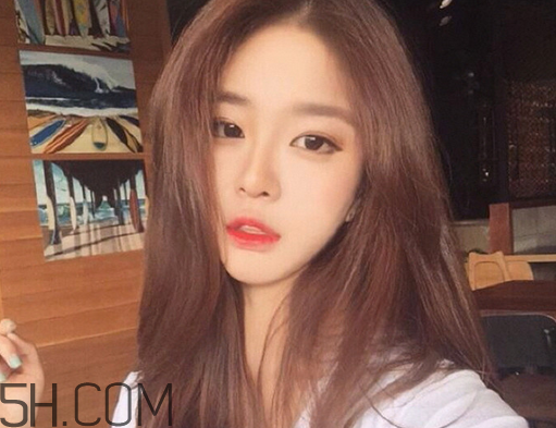 染發(fā)劑什么牌子最好？怎么延后補染頭發(fā)？