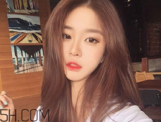 怎樣挑選染發(fā)劑？使用染發(fā)劑注意事項(xiàng)