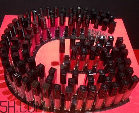 紀(jì)梵希明星產(chǎn)品有哪些？紀(jì)梵希2018彩妝新品有什么？