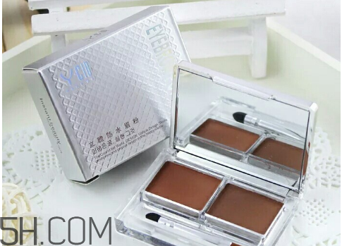 有哪些品牌名氣大卻不好用的彩妝產(chǎn)品？如何選擇適合自己的化妝品？