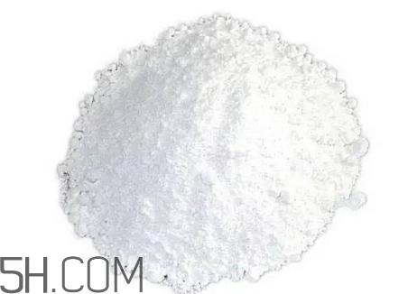 素顏霜的使用圖文步驟 關于素顏霜 素顏霜的使用圖文步驟 關于素顏霜