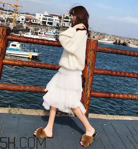 白色毛衣發(fā)黃怎么洗白？白色毛衣發(fā)黃用什么洗？