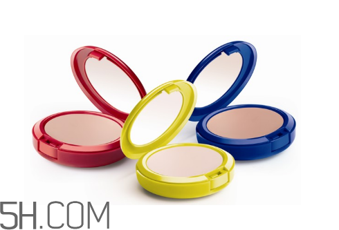 選購遮瑕品時(shí)的注意事項(xiàng) 遮瑕膏的具體用途 選購遮瑕品時(shí)的注意事項(xiàng) 遮瑕膏的具體用途