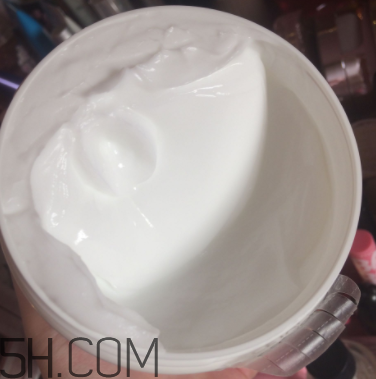 絲塔芙面霜嬰兒能用嗎？絲塔芙面霜怎么樣？