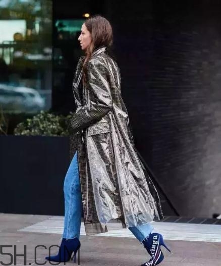 短靴配什么褲子好看？短靴怎么搭配褲子？