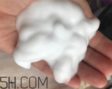 絲塔芙泡沫潔面乳怎么用？泡沫潔面乳用法