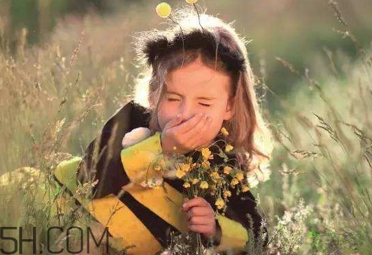 支氣管炎會遺傳給孩子嗎？支氣管炎會引發(fā)肺炎嗎