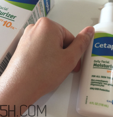 絲塔芙每日防曬保濕露好用嗎_產(chǎn)品評(píng)測 絲塔芙每日防曬保濕露好用嗎_產(chǎn)品評(píng)測