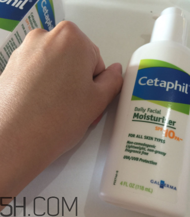 絲塔芙每日防曬保濕露好用嗎_產(chǎn)品評(píng)測 絲塔芙每日防曬保濕露好用嗎_產(chǎn)品評(píng)測