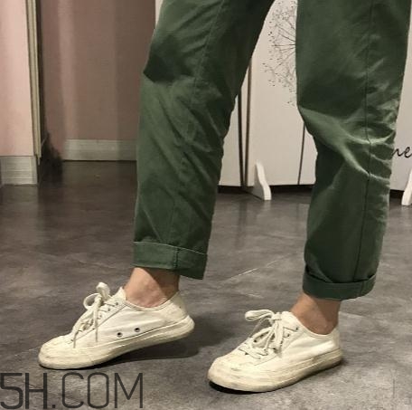 帆布鞋鞋底發(fā)黃怎么辦？帆布鞋鞋底怎么洗白？