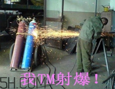 女生說我要吃糖什么意思？女生對男生說想吃糖什么含義