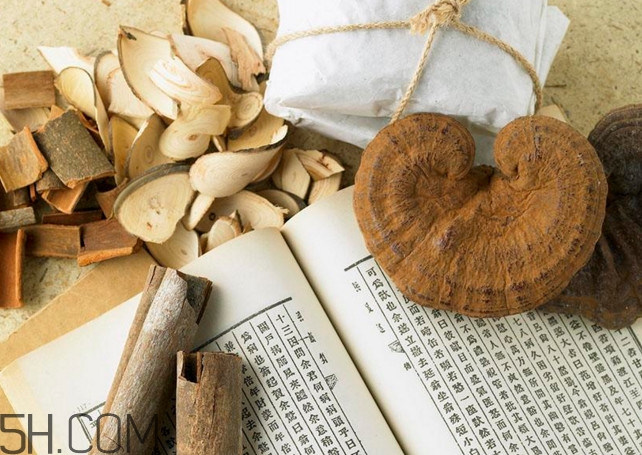 中藥什么時(shí)候喝最好？中藥不能和什么一起吃