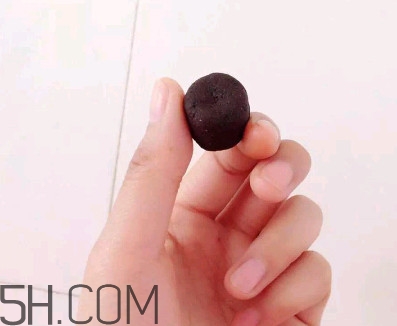 鹿胎膏是什么做的？鹿胎膏是激素藥嗎