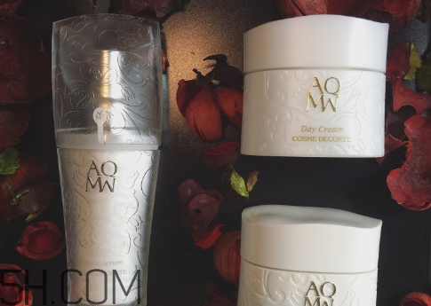 黛珂白檀水乳使用方法 黛珂白檀系列有幾個產(chǎn)品 黛珂白檀水乳使用方法 黛珂白檀系列有幾個產(chǎn)品