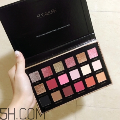 focallure菲鹿兒眼影怎么畫？菲鹿兒眼影畫法教程