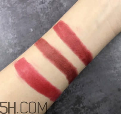 focallure菲鹿兒口紅好用嗎？菲鹿兒口紅色號(hào)試色