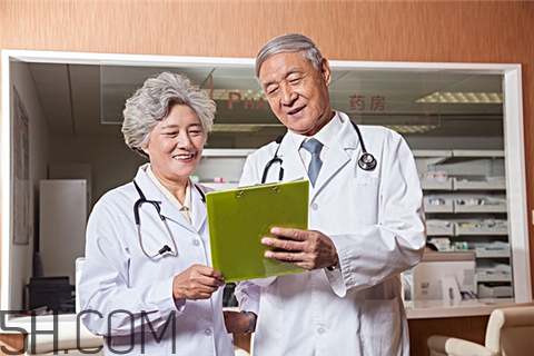 白內(nèi)障可以熱敷嗎？白內(nèi)障可以艾灸嗎？