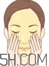 怎么用卸妝油不傷皮膚？卸妝油使用注意事項