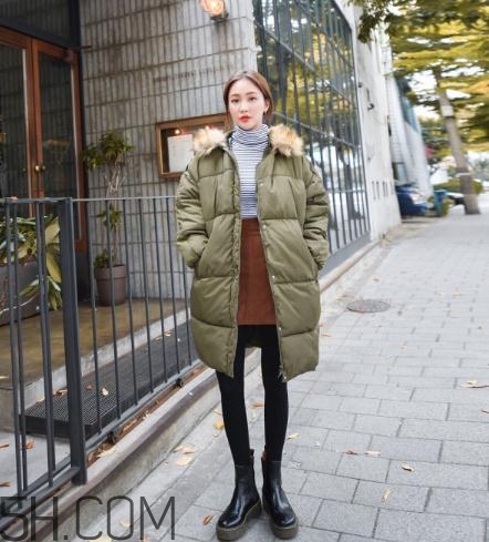 綠色羽絨服怎么搭配？綠色羽絨服搭配圖片