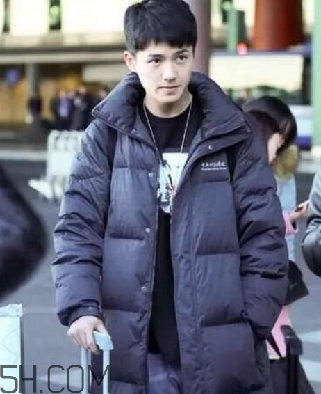 中戲羽絨服多少錢(qián)？中戲羽絨服怎么買(mǎi)？