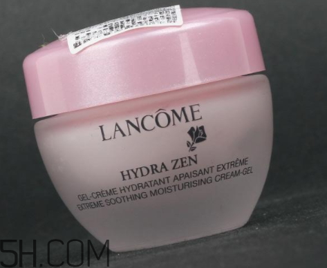 水凝霜是什么_水凝霜的作用_水凝霜哪個(gè)牌子好 水凝霜是什么_水凝霜的作用_水凝霜哪個(gè)牌子好