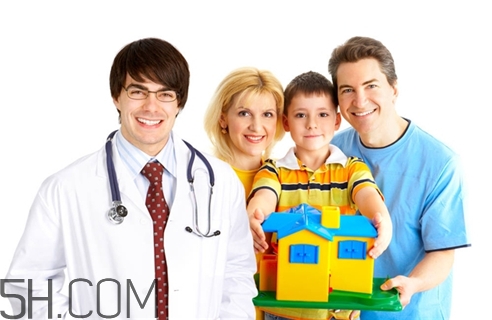 沙眼會(huì)傳染嗎？沙眼會(huì)傳染給寶寶嗎？