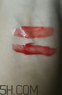 稚優(yōu)泉天空之境水光唇釉色號 稚優(yōu)泉水光唇釉試色 稚優(yōu)泉天空之境水光唇釉色號 稚優(yōu)泉水光唇釉試色