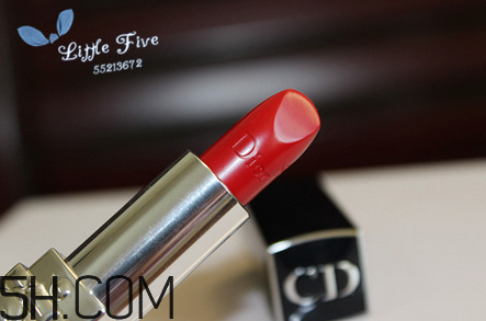 雅詩蘭黛和迪奧口紅哪個(gè)好用？雅詩蘭黛傾慕420口紅怎么樣？