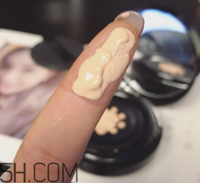 嬌蘭氣墊適合什么年齡？嬌蘭氣墊適合什么膚質(zhì)