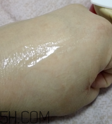 御泥坊紅石榴眼霜怎么樣？御泥坊紅石榴眼霜好用嗎？