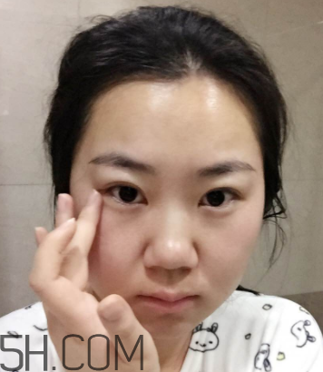 御泥坊紅石榴眼霜怎么樣？御泥坊紅石榴眼霜好用嗎？