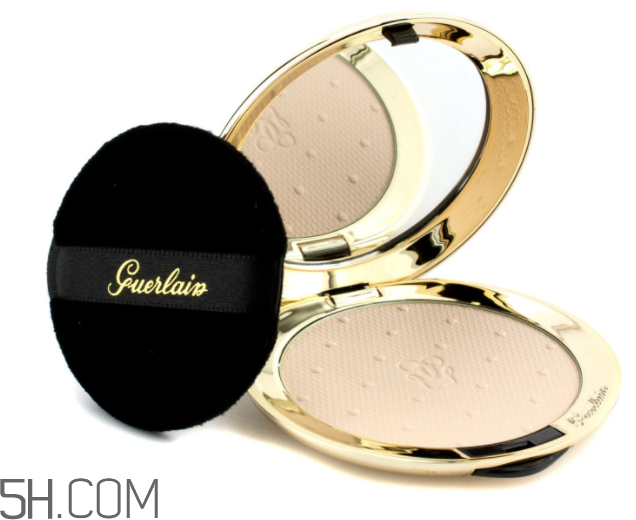 粉餅?zāi)膫€牌子好用？粉餅復(fù)原的注意事項