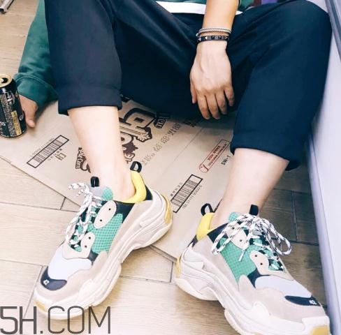 balenciaga triple s dsm獨(dú)占配色什么時(shí)候發(fā)售？
