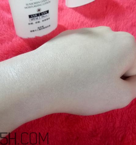 凱伊秀防曬霜好用嗎？凱伊秀防曬霜評(píng)測