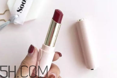 伊蒂之屋瓷光金管口紅怎么樣？愛麗小屋金管口紅好看嗎
