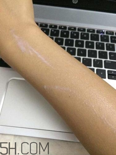 mistine防曬霜價(jià)格 mistine防曬霜測評 mistine防曬霜價(jià)格 mistine防曬霜測評