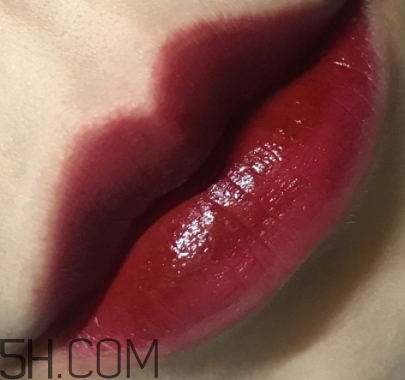 阿瑪尼紅管406多少錢？阿瑪尼紅管唇釉406專柜價格