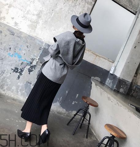 羊皮鞋會越穿越松嗎？羊皮鞋小了半碼怎么辦？