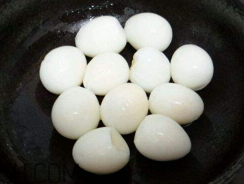 煮熟的鵪鶉蛋可以放幾天 煮熟的鵪鶉蛋怎么存放 煮熟的鵪鶉蛋可以放幾天 煮熟的鵪鶉蛋怎么存放