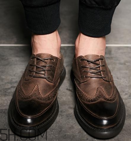 牛皮鞋買小了怎么辦？牛皮鞋會越穿越大嗎？