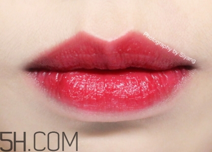 迪奧857多少錢？迪奧漆光唇釉857專柜價(jià)格