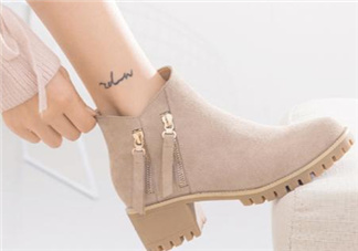 磨砂皮鞋滴油怎么處理？磨砂皮鞋上的油漬怎么去除？